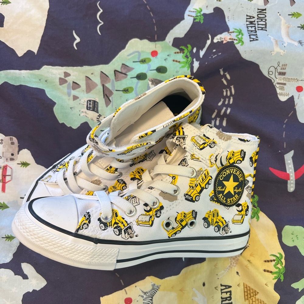 Converse Kids' High-Top Sneakers with Yellow Construction Design